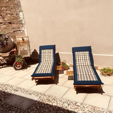 A Im Antika Apartment Ratzeburg